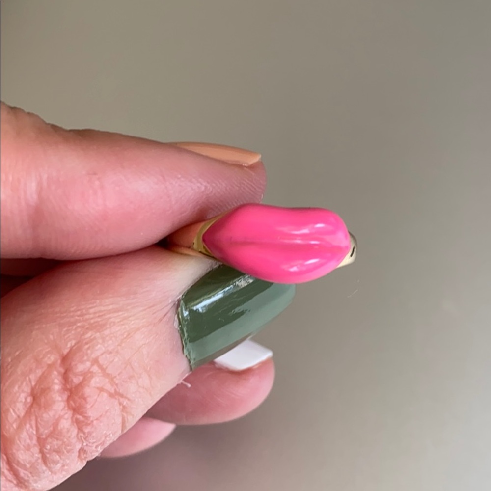 Alison Lou Lip Stack Ring